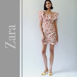 NEW Zara Floral Ruched and Ruffle Dress